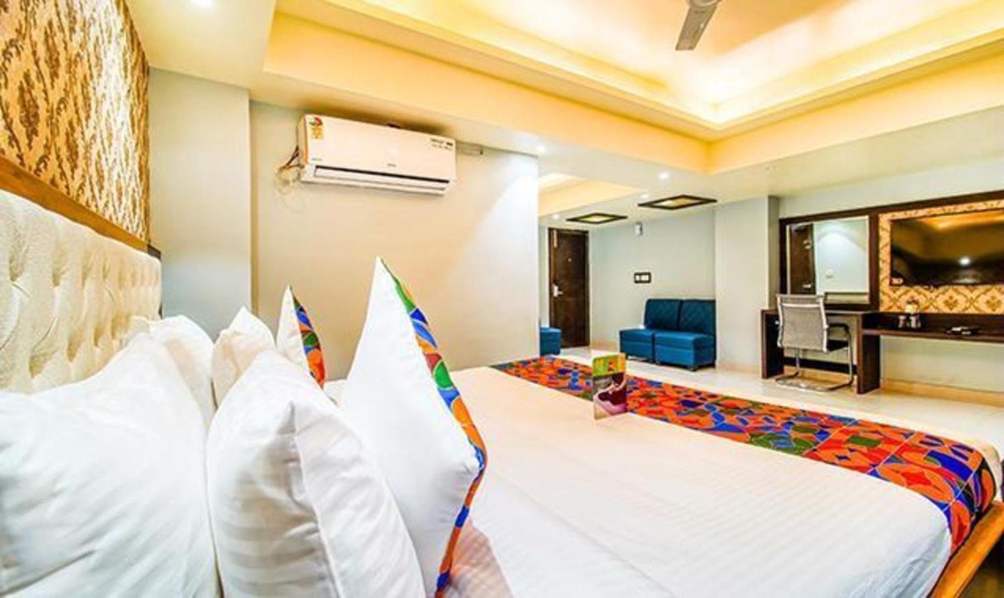 Treebo Trend SVR Hotel&Banquet Patna  Buitenkant foto